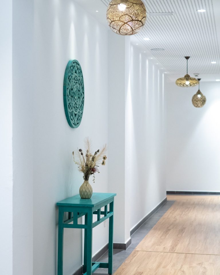 Instagram post from hotellaresidenciatarifa. This post is in position 1.