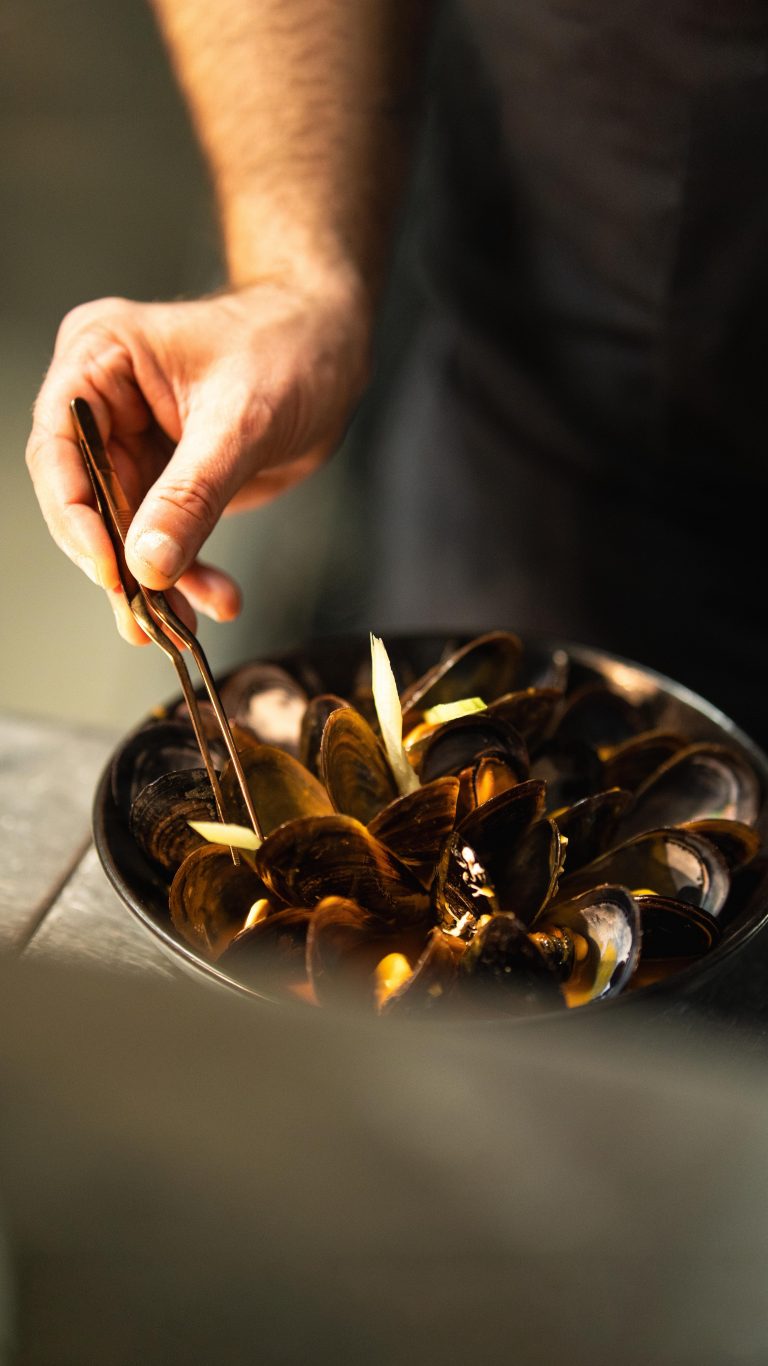 Instagram post from hotellaresidenciatarifa. This post is in position 1.