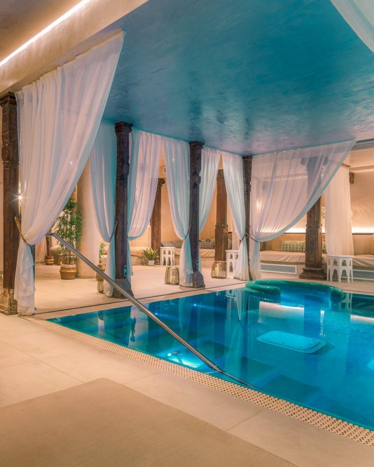 Instagram post from hotellaresidenciatarifa. This post is in position 2.